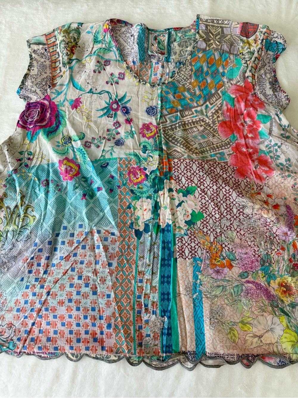Johnny Was multicolored patchwork floral tunic Size Small D87